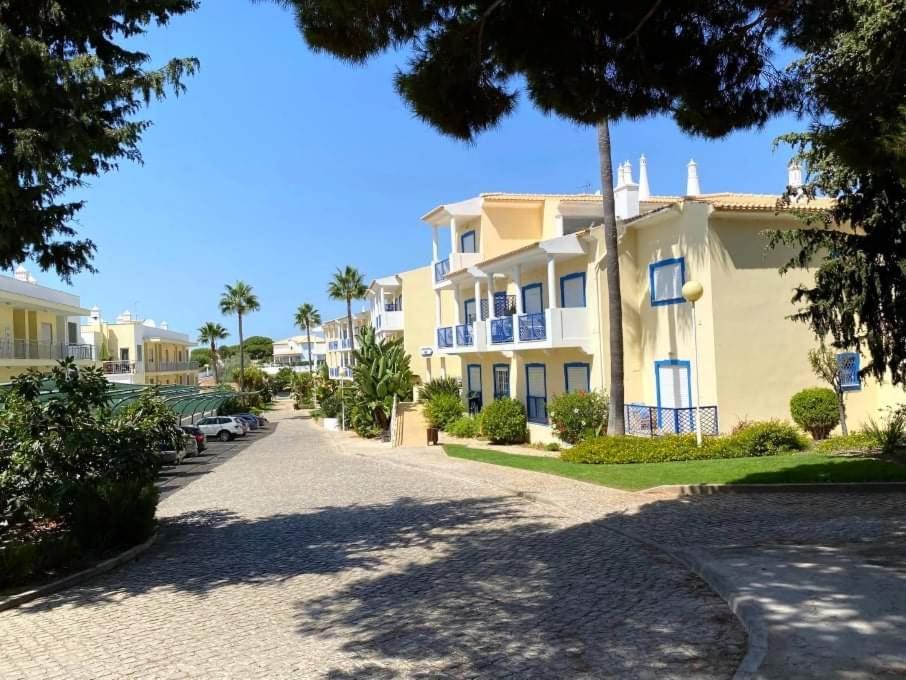 Flamingo'S Apartment W/ 2 Swimming Pool Albufeira Exterior foto